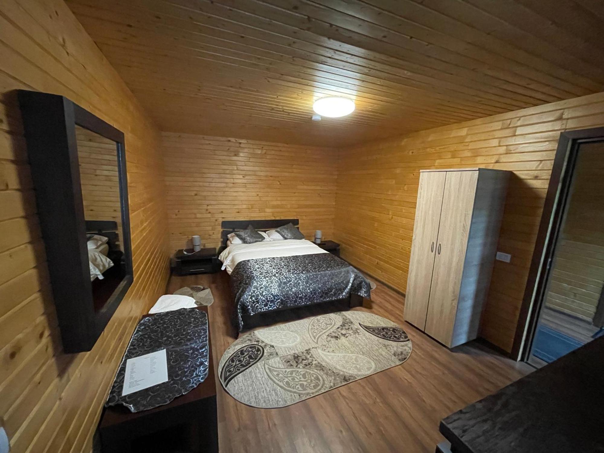 Camping Dragoske Ciofrîngeni エクステリア 写真